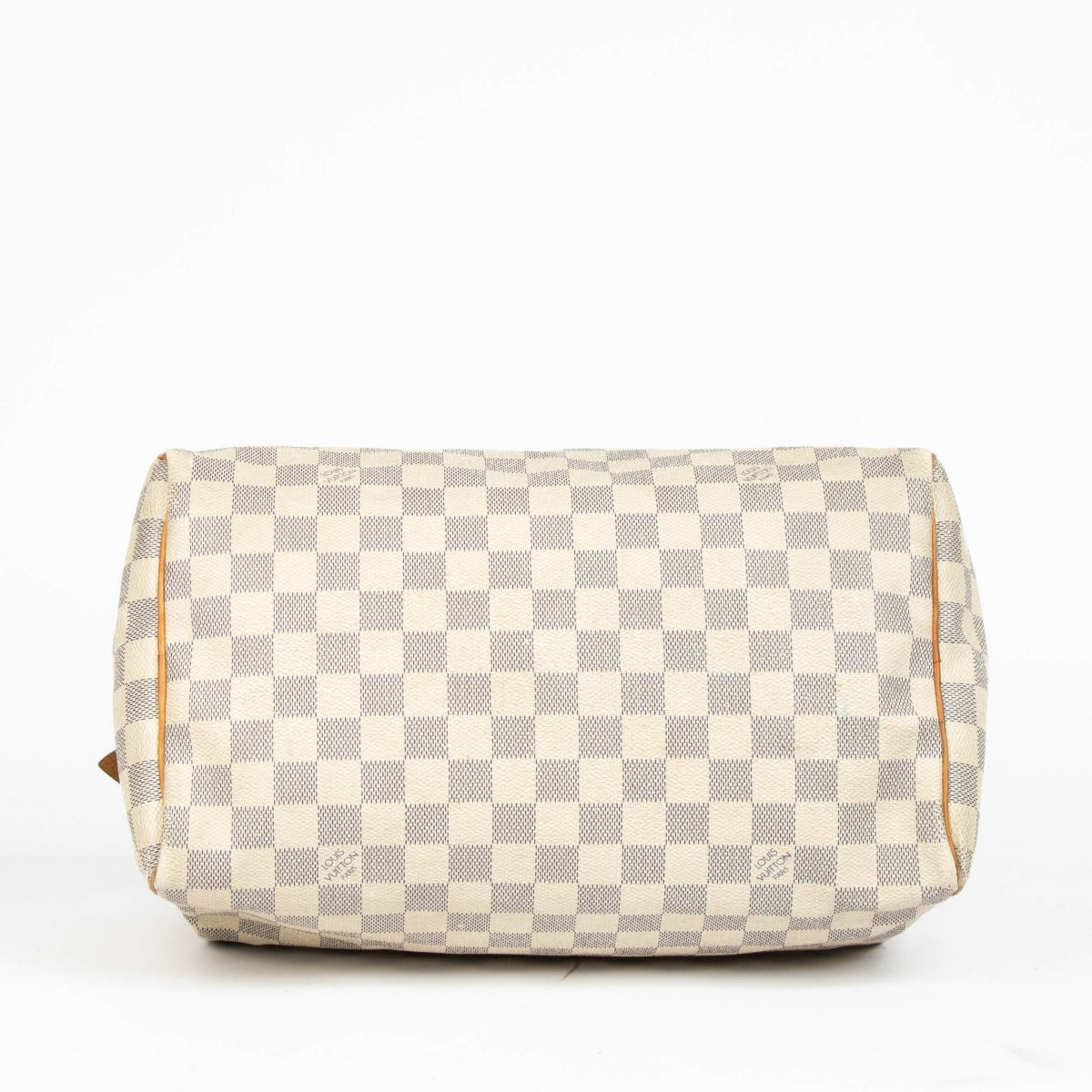 Shop this authentic Louis Vuitton Damier Azur Speedy 30 pre-loved on Labellov.com