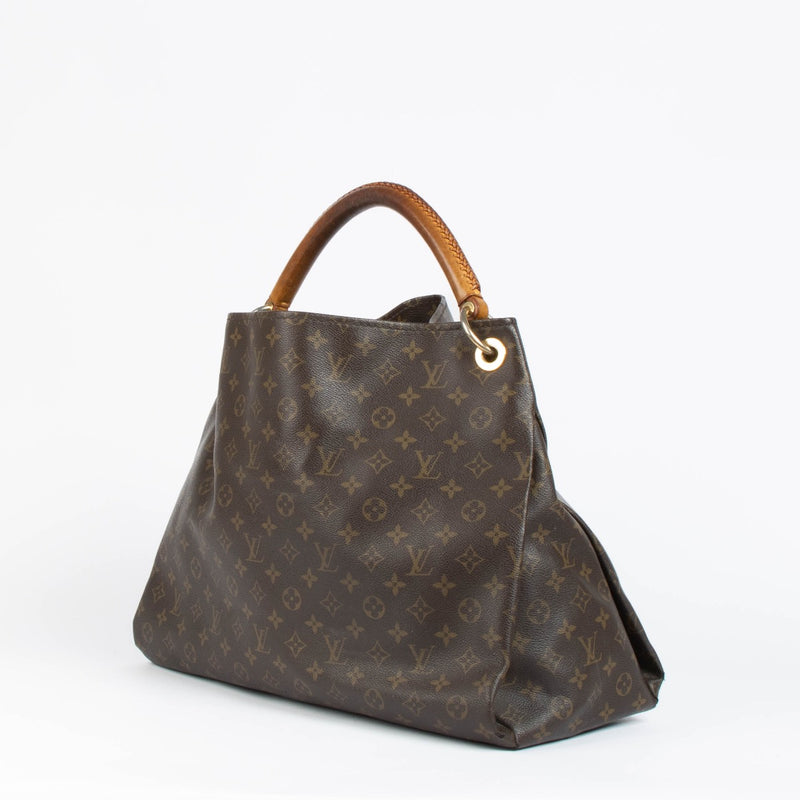 Authentic pre-loved Louis Vuitton Monogram Artsy GM Shoulder Bag on Labellov.com