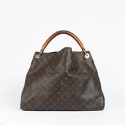 Authentic pre-loved Louis Vuitton Monogram Artsy GM Shoulder Bag on Labellov.com
