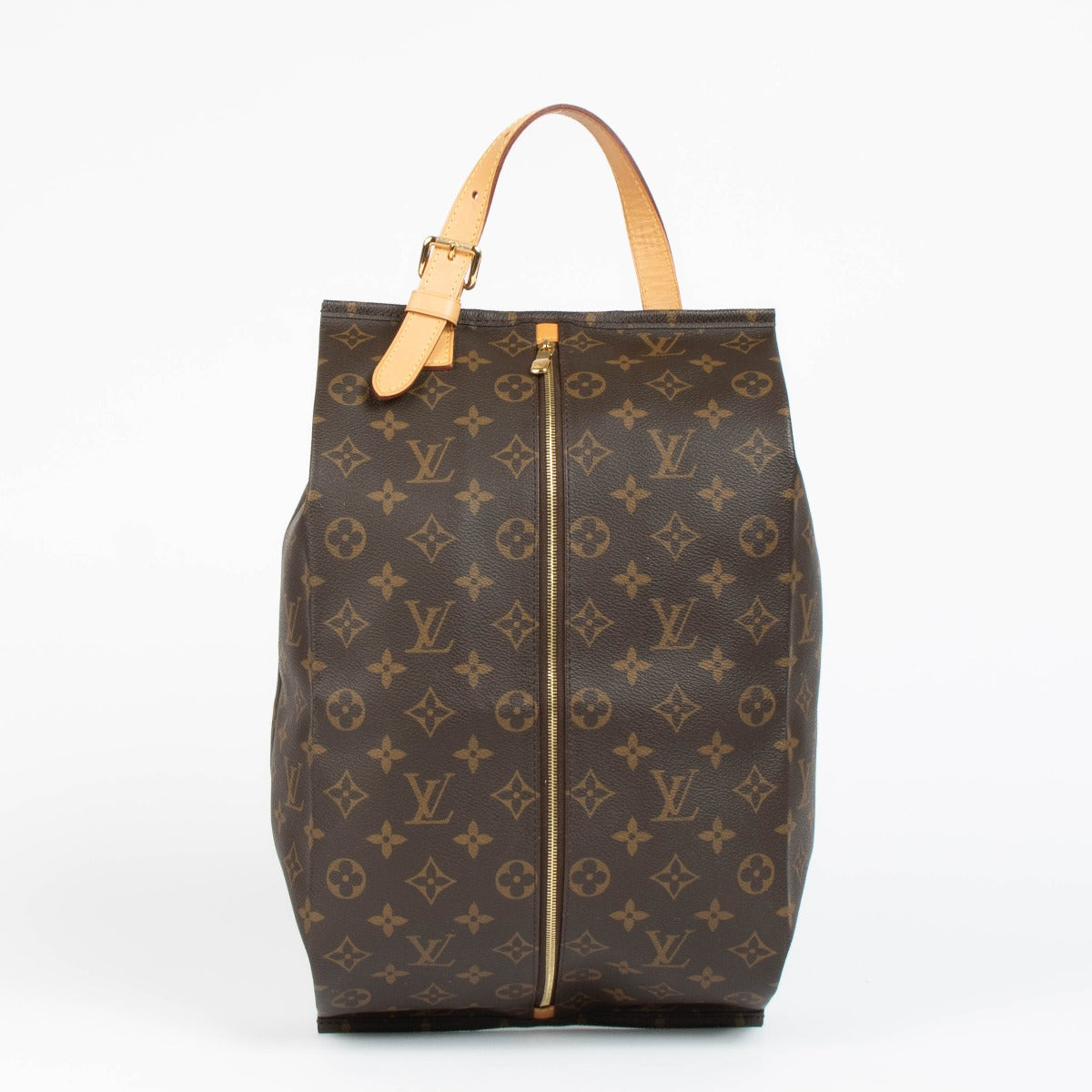 Shop this authentic Louis Vuitton Monogram Shoe Pouch pre-loved on Labellov.com