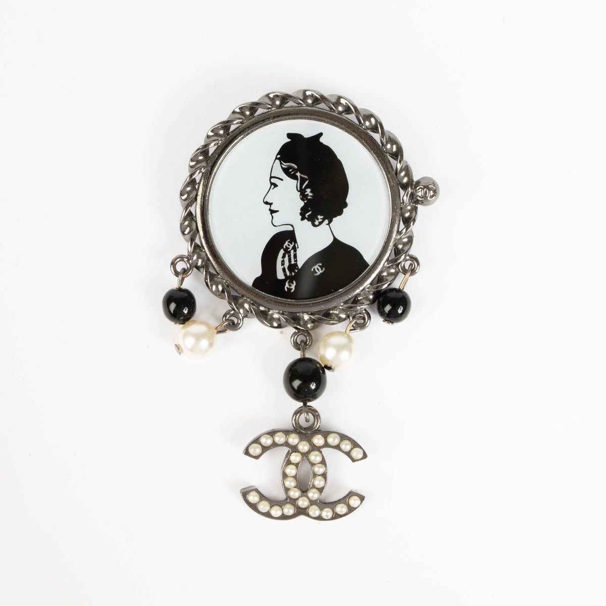 Broche Chanel 03P Mademoiselle CC