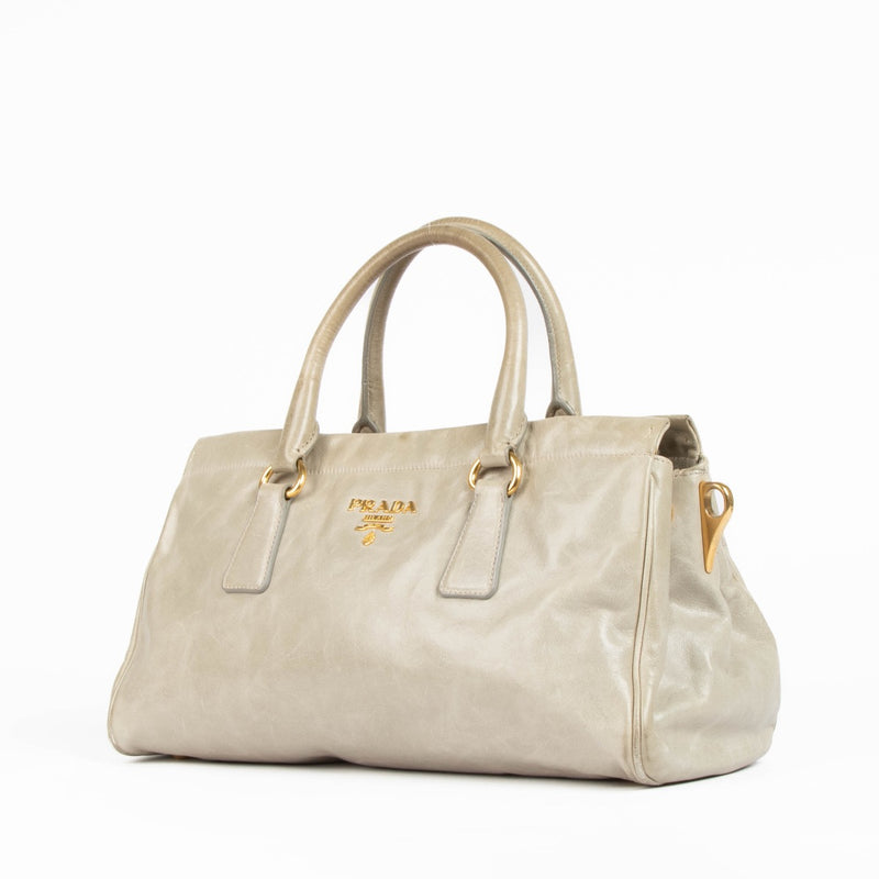 Authentic pre-loved Prada Grey Vitello Shine Shoulder Bag on Labellov.com