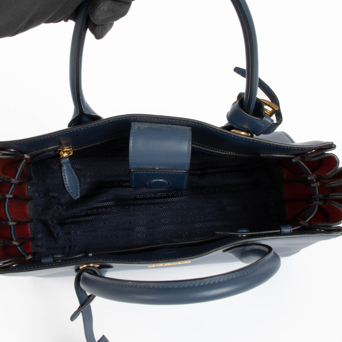 Authentic pre-loved Prada Blue Leather Saffiano Tote Bag on Labellov.com