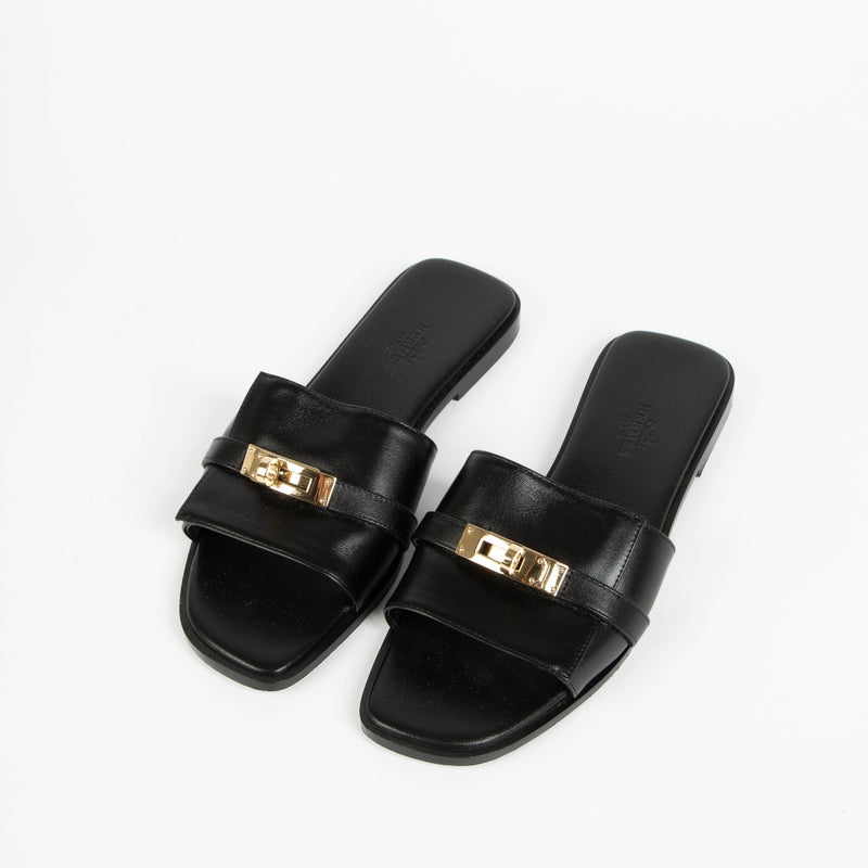 Authentic pre-loved Hermès Black Giulia Sandals - Size 37 on Labellov.com