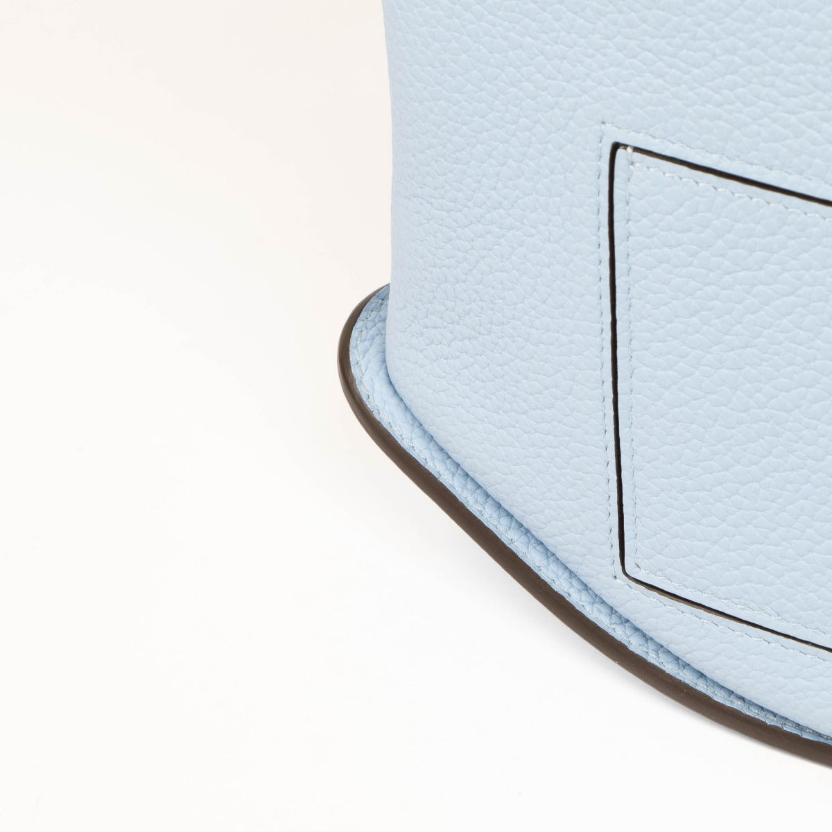 Shop this 100% authentic Delvaux Brume Taurillon Soft Pin Swing Bag at Labellov.com