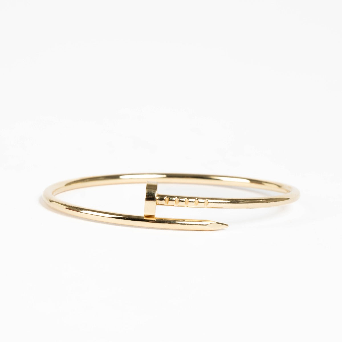 Shop this 100% authentic Cartier Juste un Clou Bracelet in size 15 at Labellov.com