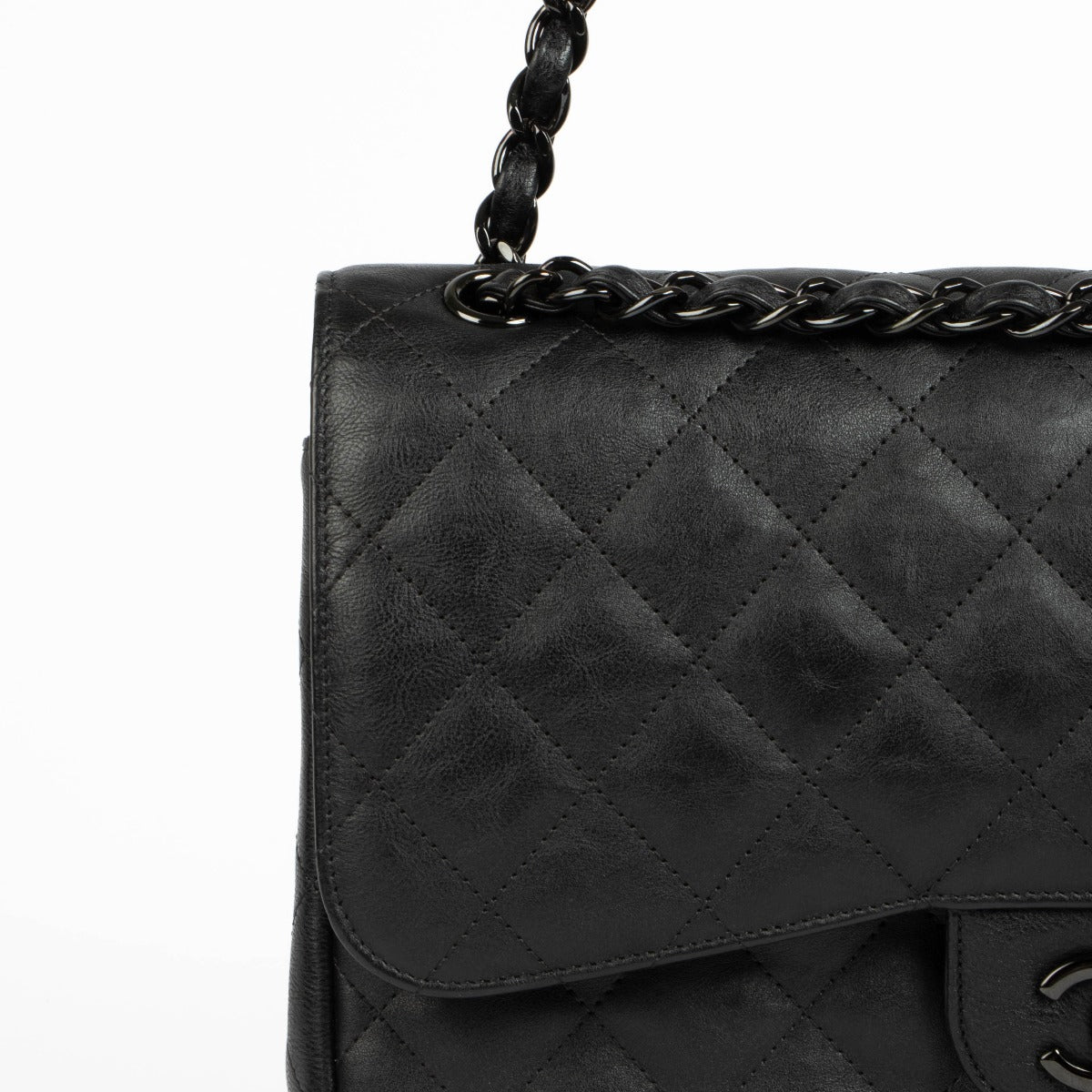 Shop this 100% authentic Chanel Black Crumpled Calfskin Large/Jumbo Classic Flap Bag at Labellov.com