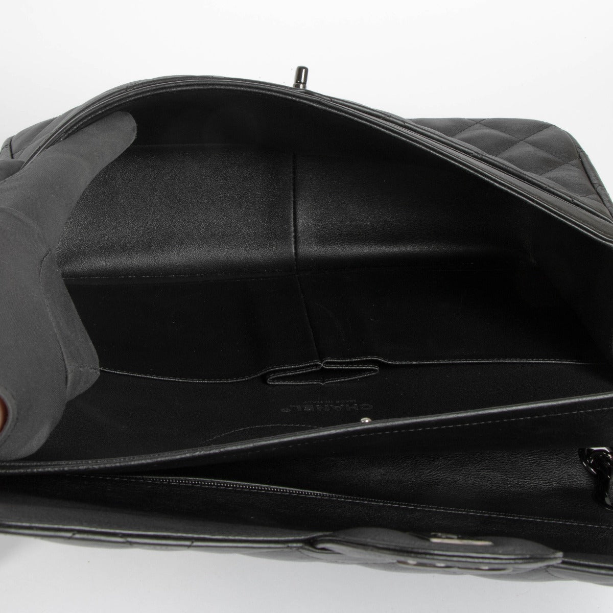 Shop this 100% authentic Chanel Black Crumpled Calfskin Large/Jumbo Classic Flap Bag at Labellov.com