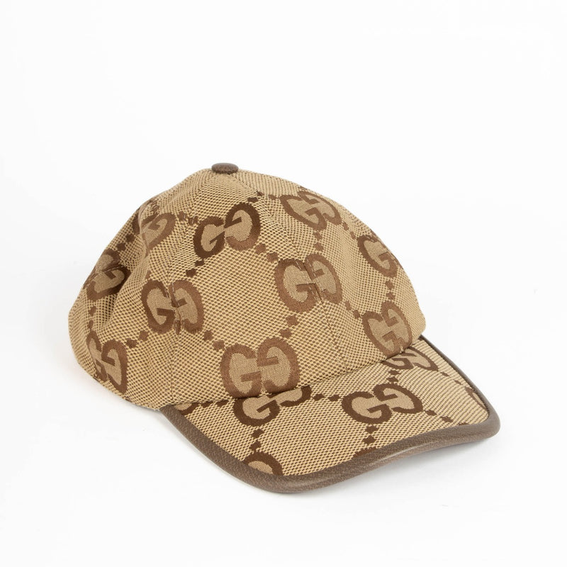 Shop this 100% authentic Gucci Canvas Jumbo GG Cap at Labellov.com