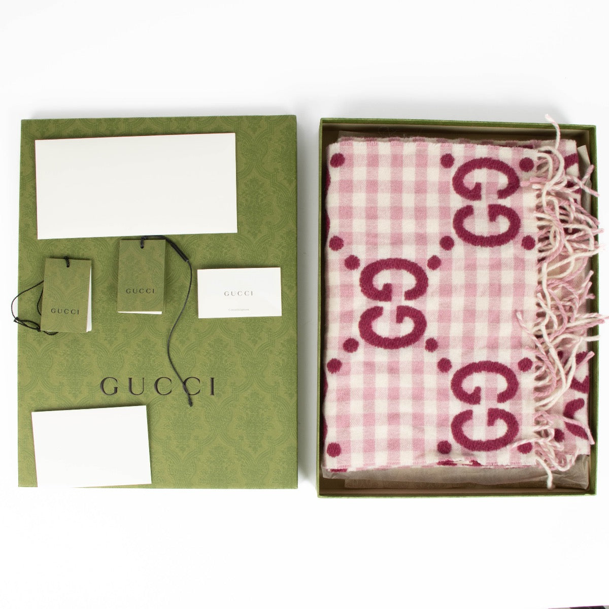 Authentic pre-loved Gucci Pink Wool GG Pattern Scarf on Labellov.com