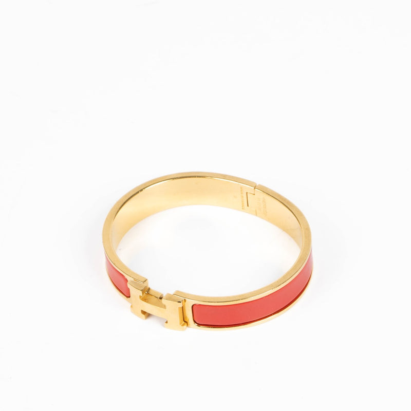 Authentic pre-loved Hermès Framboise Clic H Bracelet - Size GM on Labellov.com