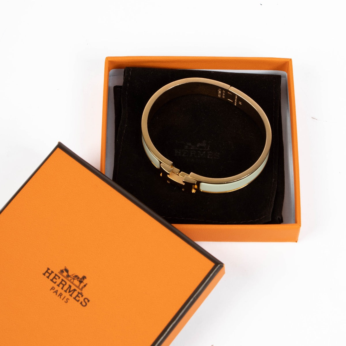 Authentic pre-loved Hermès Green Clic H Bracelet - Size GM on Labellov.com
