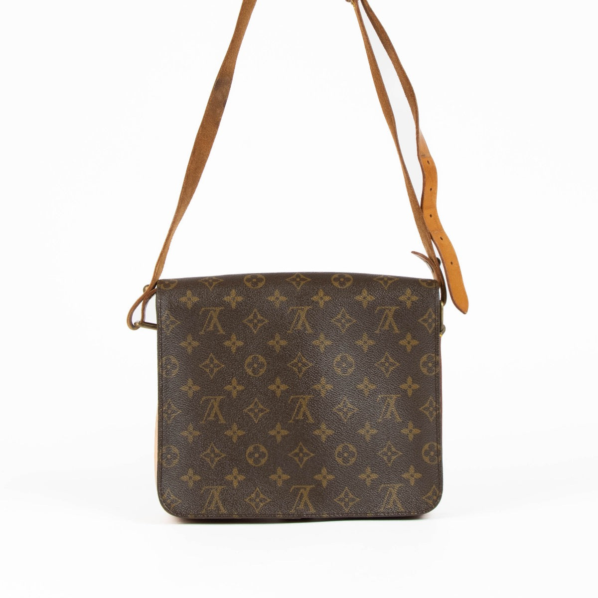 Authentic pre-loved Louis Vuitton Monogram Catourchiere MM Crossbody Bag on Labellov.com