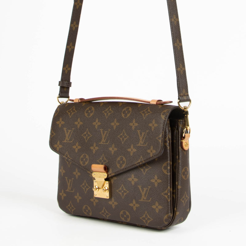 Shop this 100% authentic Louis Vuitton Monogram Pochette Métis MM Bag at Labellov.com
