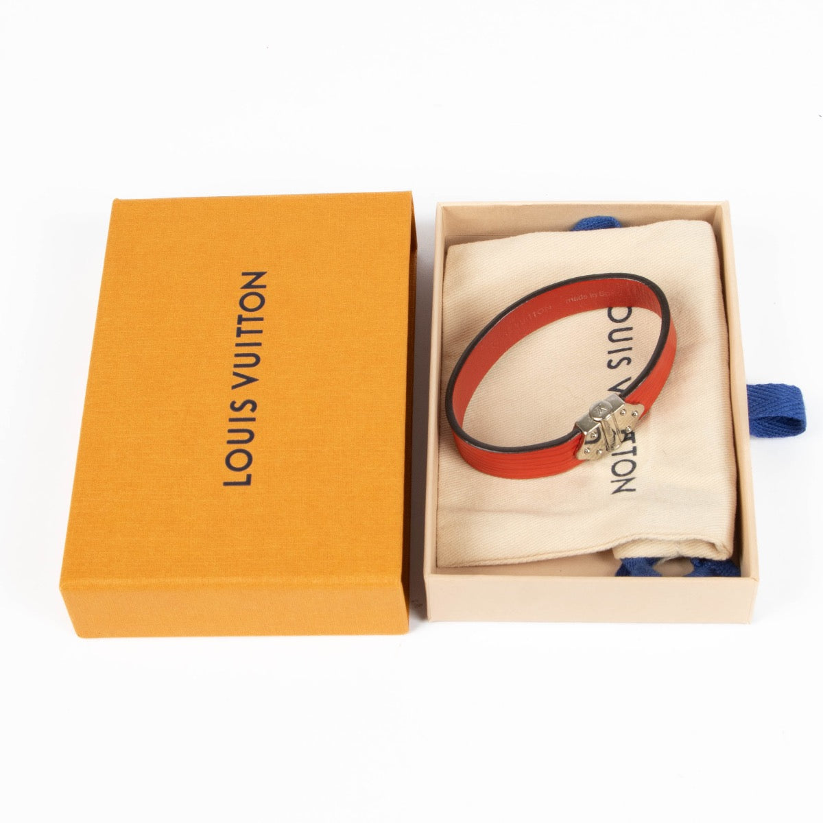 Authentic pre-loved Louis Vuitton Red Epi Leather Spirit Bracelet - Size 19 on Labellov.com