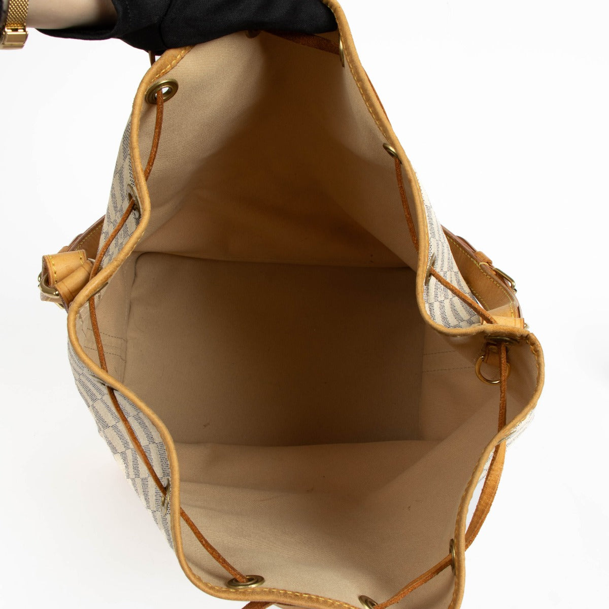 Authentic pre-loved Louis Vuitton Damier Azur Noe Shoulder Bag on Labellov.com
