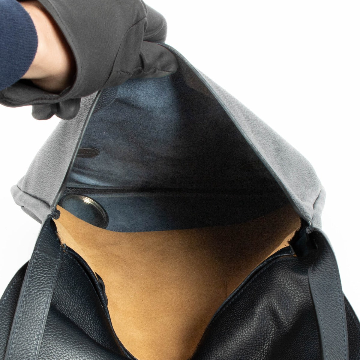 Shop this authentic Delvaux Dark Blue KotKot Messenger Bag pre-loved on Labellov.com