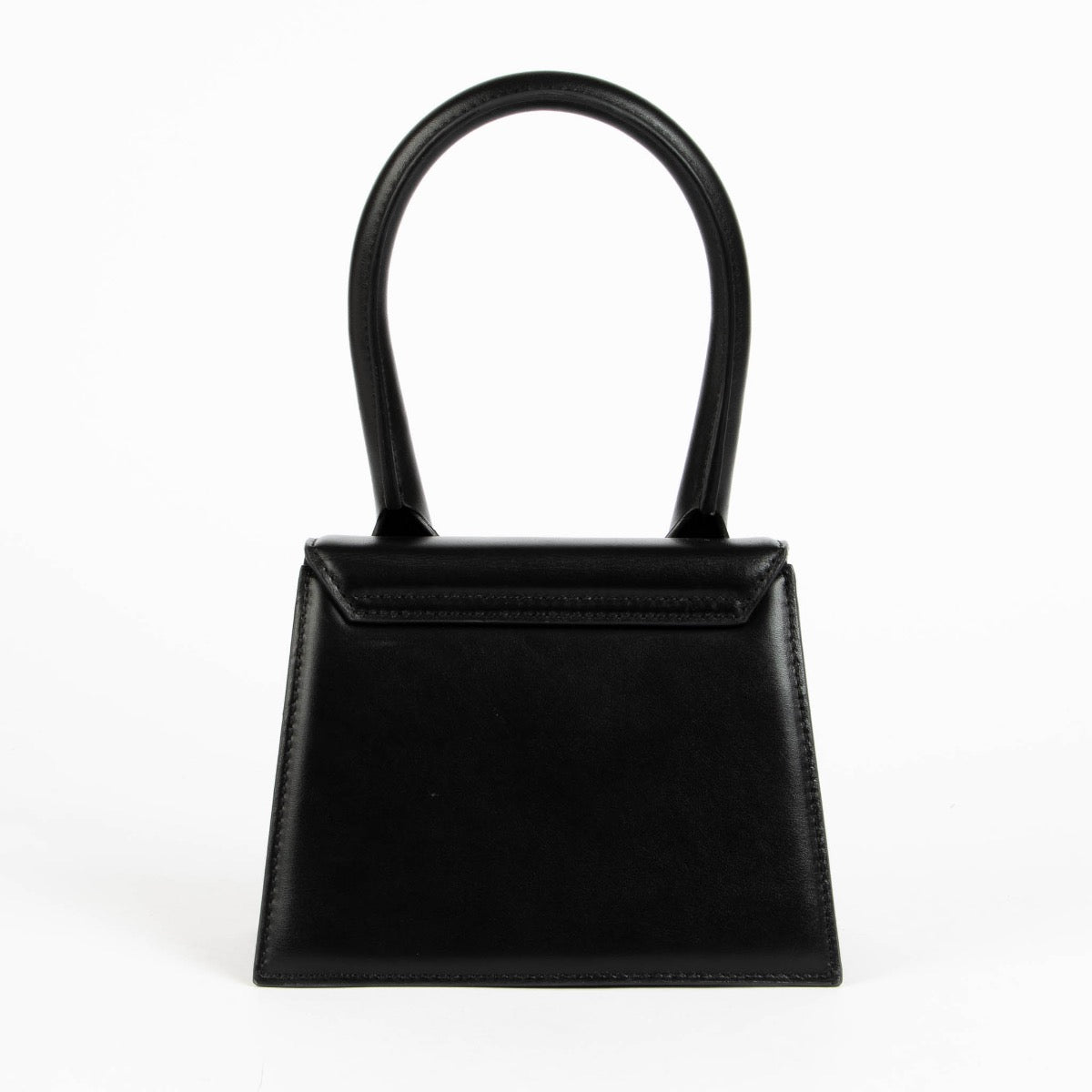 Authentic pre-loved Jacquemus Black Leather Le Chiquito Moyen Bag on Labellov.com