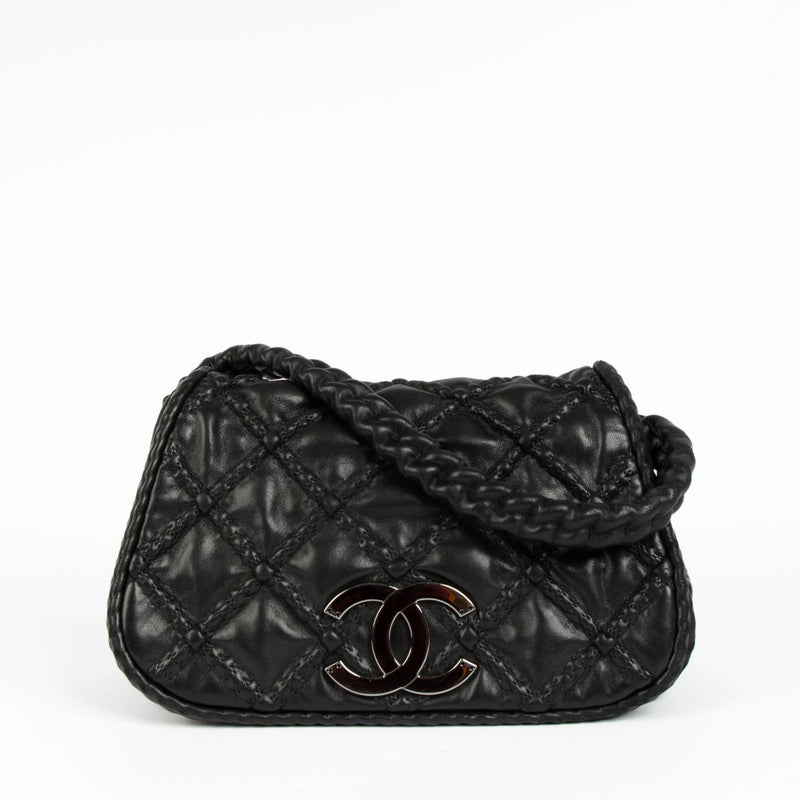 Shop this authentic Chanel Black Shoulder Bag pre-loved on Labellov.com