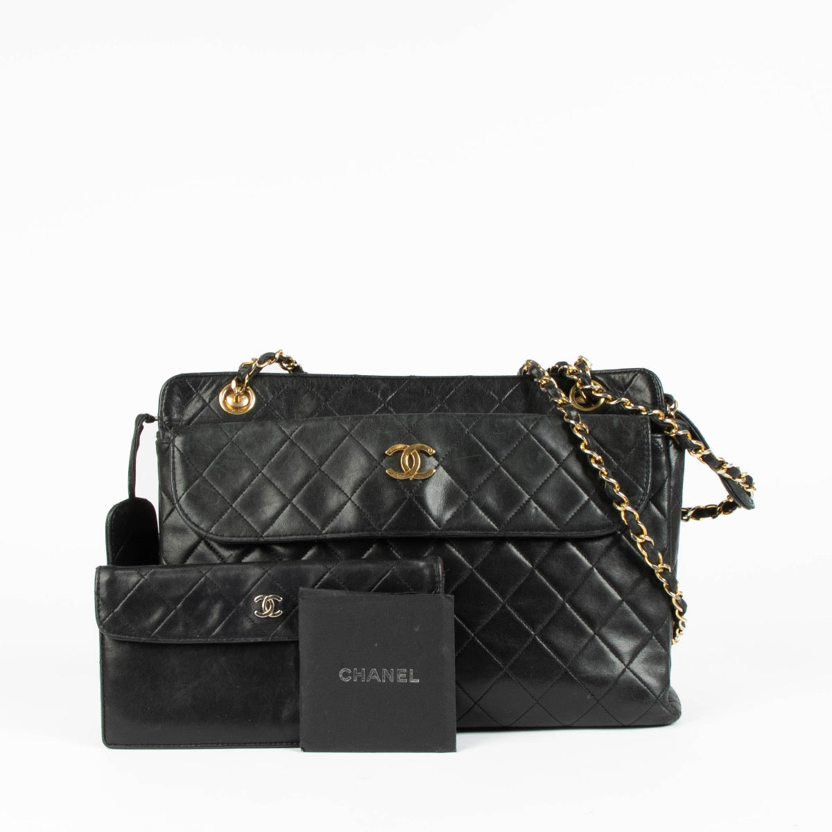 CHANEL ブラック レザー ヴィンテージ Chanel Vintage Black Lambskin Front Pocket Tote Bag – Labellov