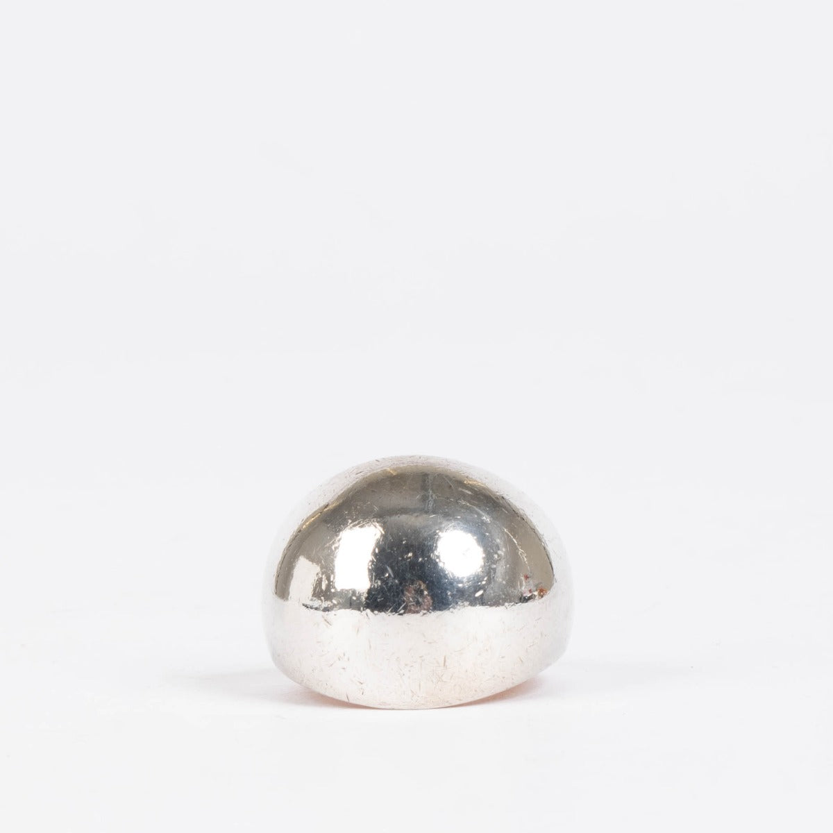 Authentic pre-loved Hermès Sterling Silver Quark Cocktail Ring - Size 57 on Labellov.com