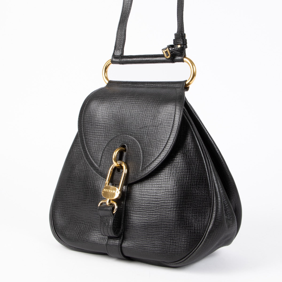Authentic pre-loved Delvaux Black Leather Cerceau Shoulder Bag on Labellov.com