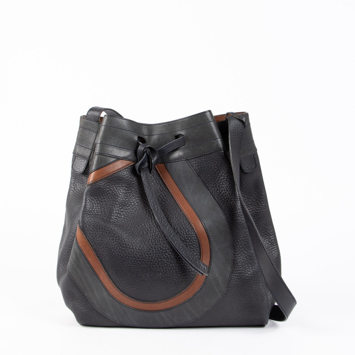 Authentic pre-loved Delvaux Blue Leather Desert Shoulder Bag on Labellov.com