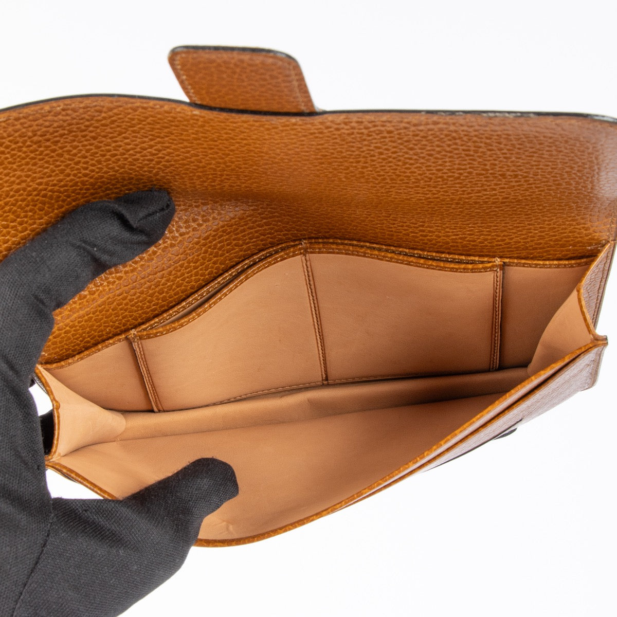 Authentic pre-loved Delvaux Cognac Leather Escudo Wallet on Labellov.com