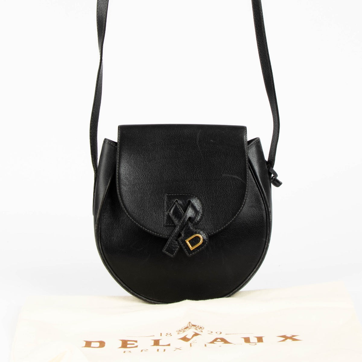 Authentic pre-loved Delvaux Blue Leather Crossbody Bag on Labellov.com