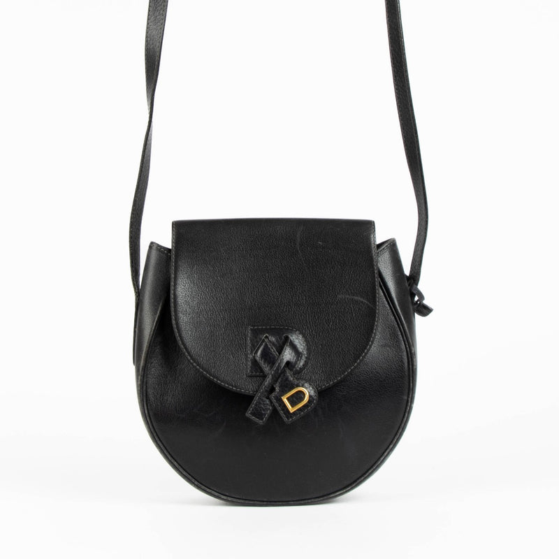 Authentic pre-loved Delvaux Blue Leather Crossbody Bag on Labellov.com