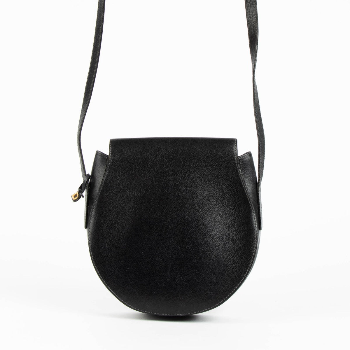 Authentic pre-loved Delvaux Blue Leather Crossbody Bag on Labellov.com