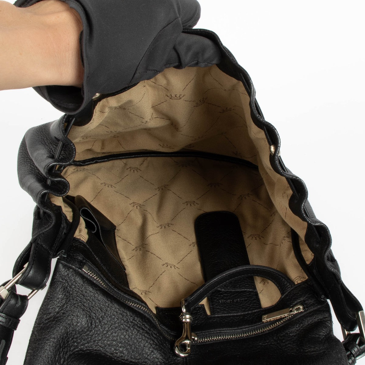 Authentic pre-loved Delvaux Black Leather Ecole Shoulder Bag on Labellov.com