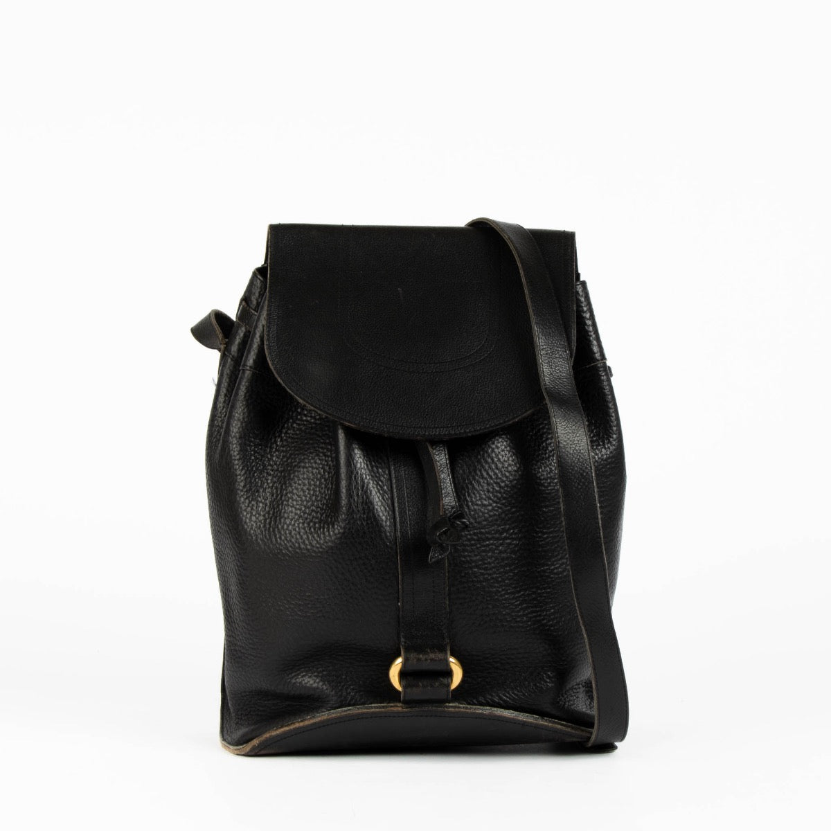 Authentic pre-loved Delvaux Black Leather Vintage Crossbody Bag on Labellov.com