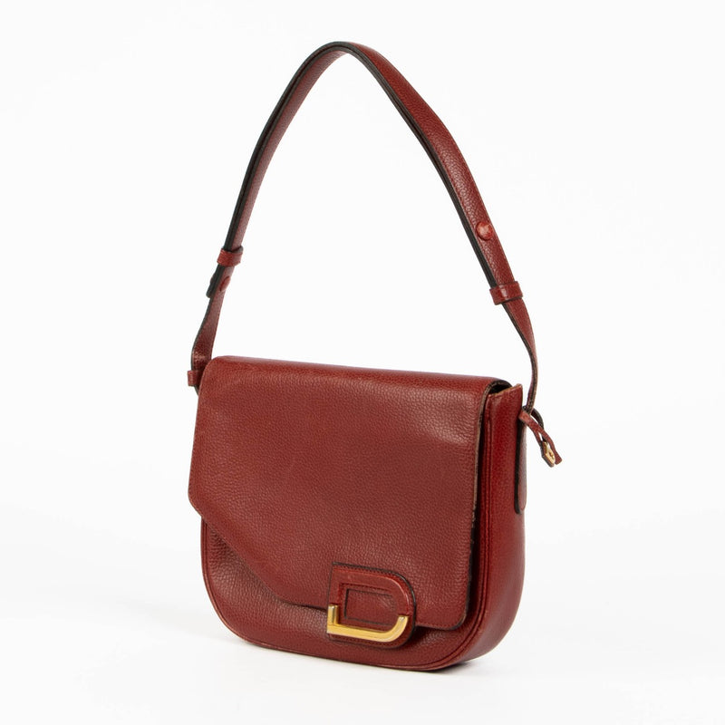 Authentic pre-loved Delvaux Red Diva Leather Shoulder Bag on Labellov.com