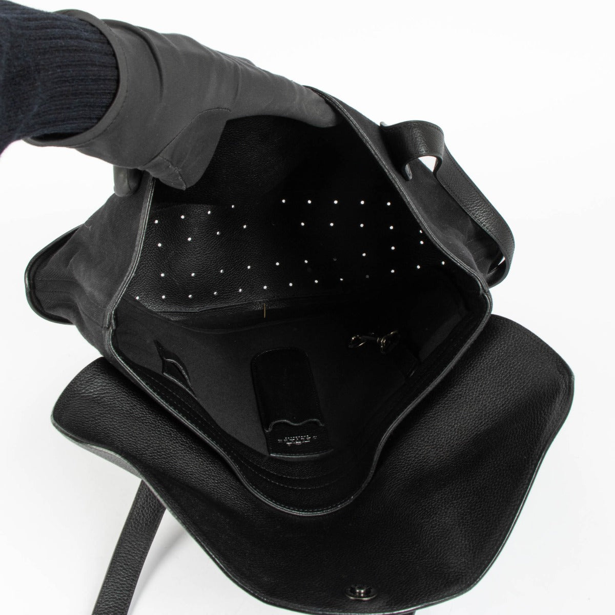 Delvaux Mémoire black canvas shoulder bag minimalist luxury