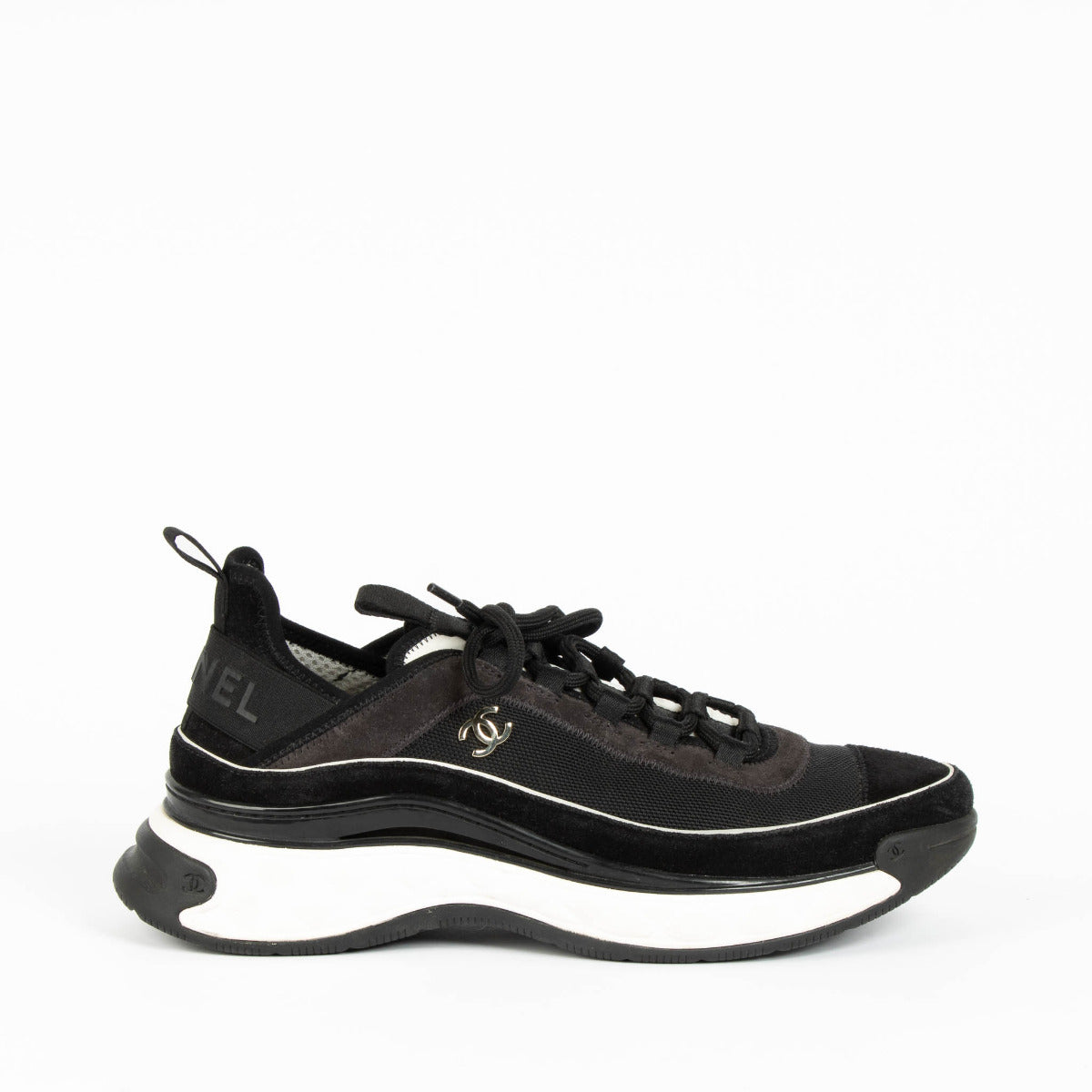 Baskets Chanel noires - taille 42