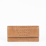 Shop the authentic Delvaux Brown Alligator Hannelore Clutch second hand on Labellov.com