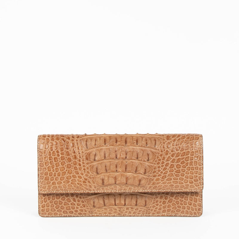 Shop the authentic Delvaux Brown Alligator Hannelore Clutch second hand on Labellov.com