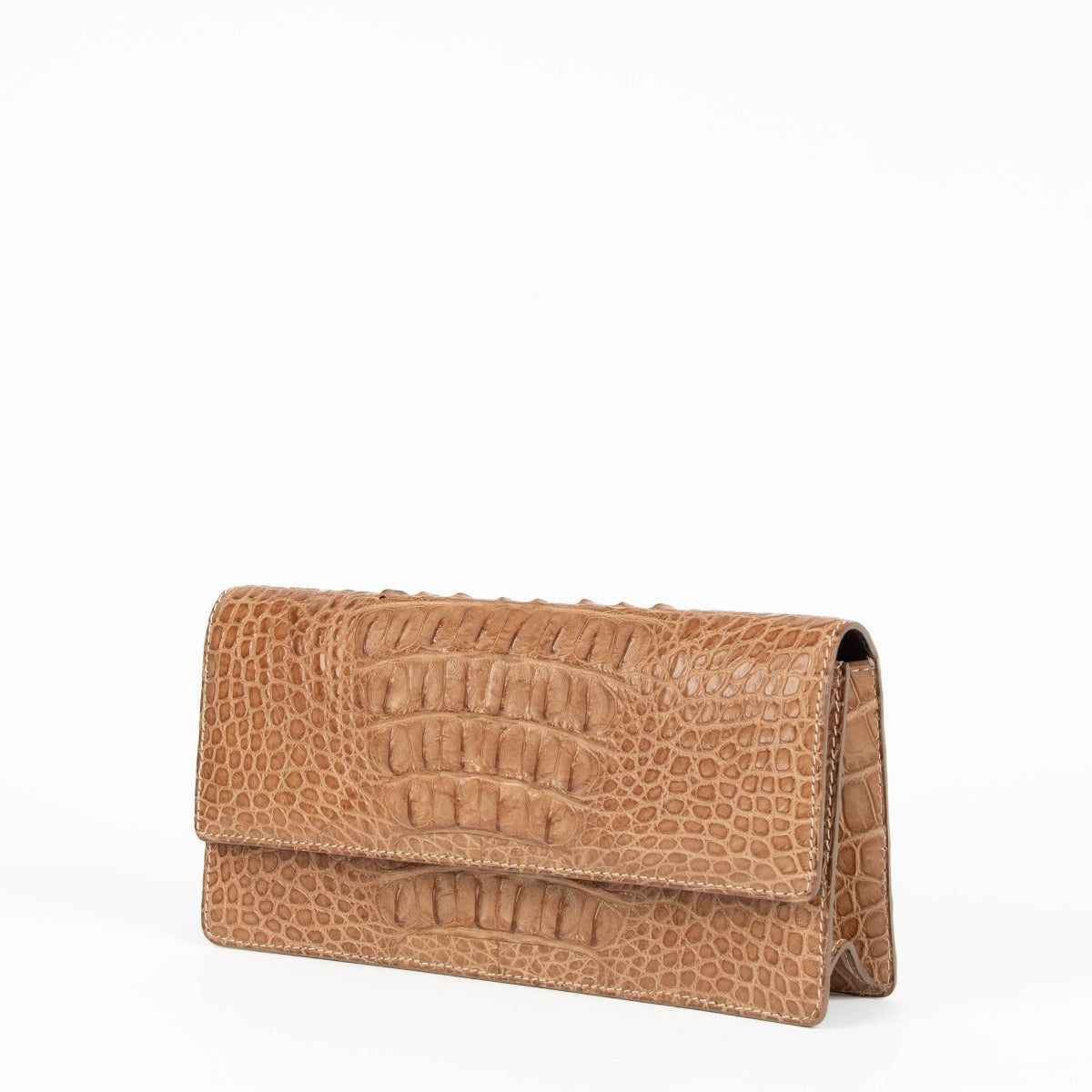 Shop the authentic Delvaux Brown Alligator Hannelore Clutch second hand on Labellov.com