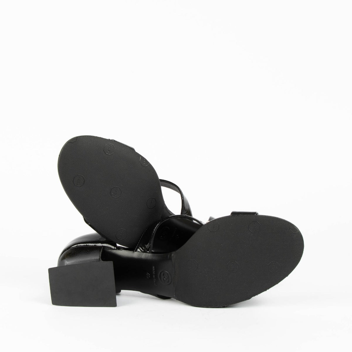 Chanel 22S Black Patent Goatskin Sandals - Size 40 – Labellov