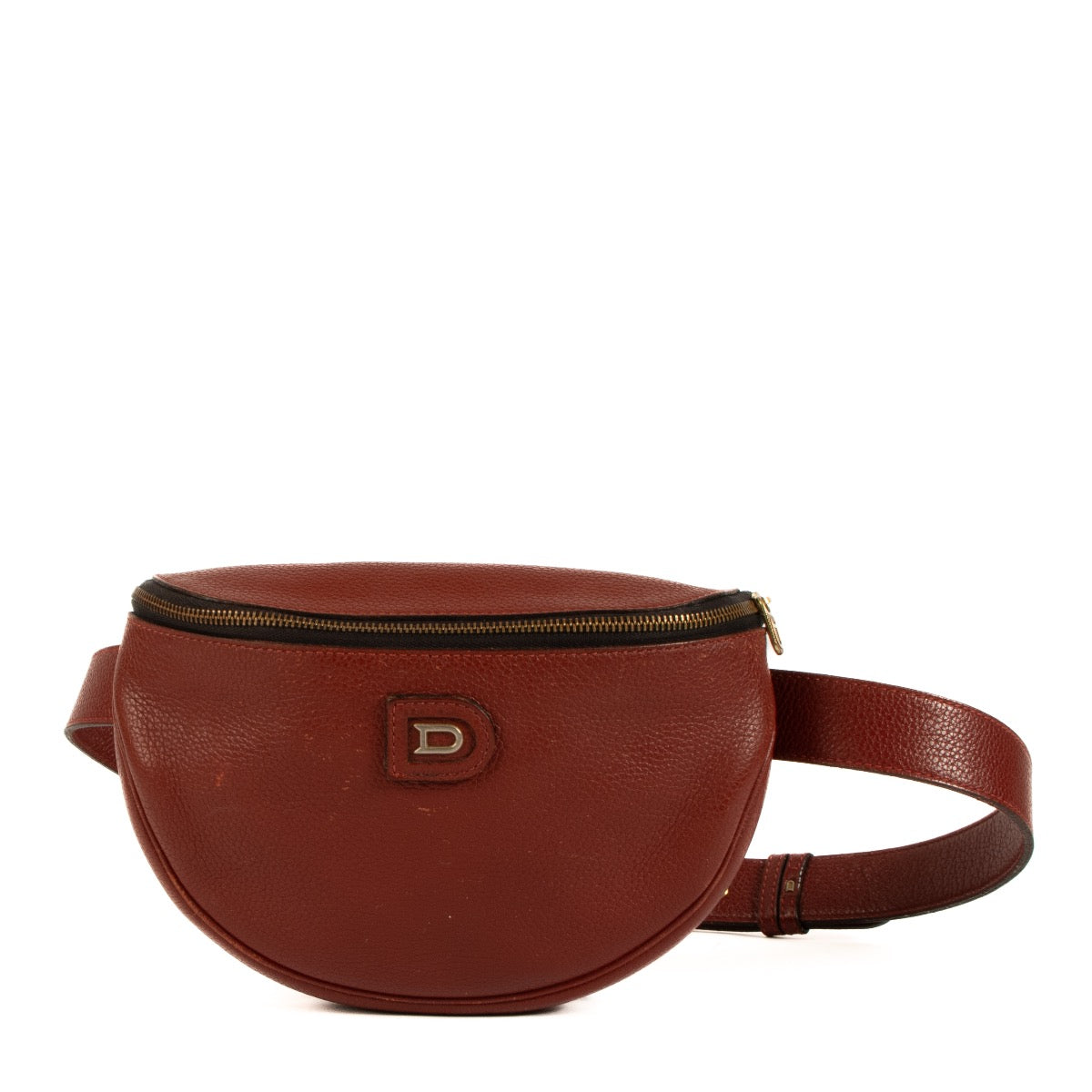 Shop safe online at Labellov this 100% authentic second hand Delvaux Red Leather Musette Belt Bag