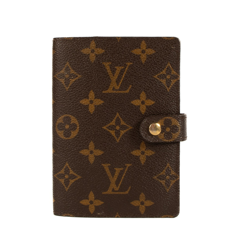 Shop safe online at Labellov in Antwerp, Brussels and Knokke this 100% authentic second hand Louis Vuitton Monogram Agenda Cover PM