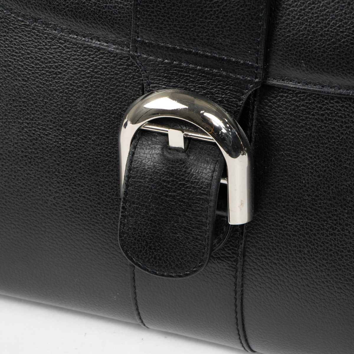 Authentic pre-loved Delvaux Black PM Brillant on Labellov.com
