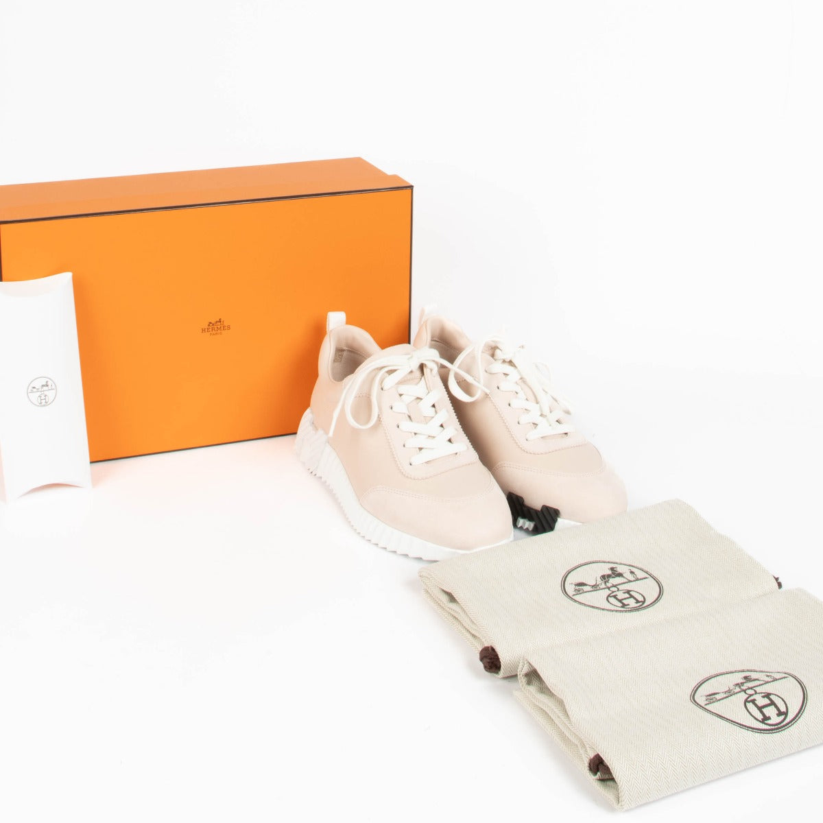 Shop this 100% authentic Hermès Rose Palomino Bouncing Sneakers in size 39 at Labellov.com.