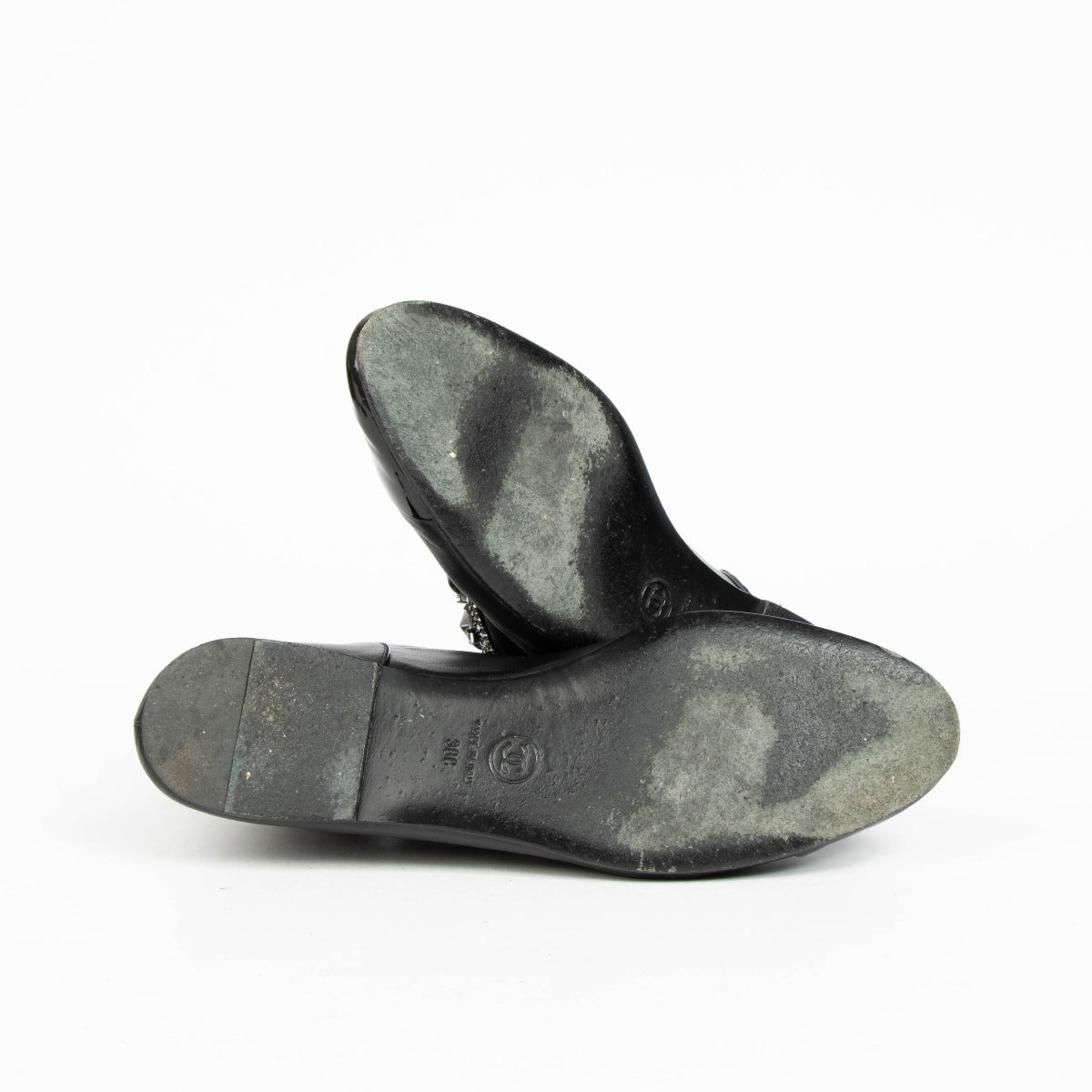 100% authentic second hand Chanel Black Crystal Embellished CC Cap Toe Boots in size 38 at Labellov.