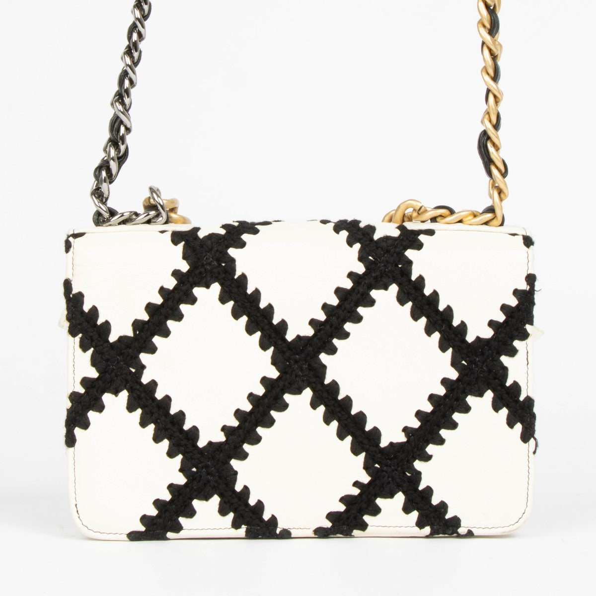 Authentic pre-loved Chanel White Stitch 19 Wallet On Chain Crossbody Bag on Labellov.com