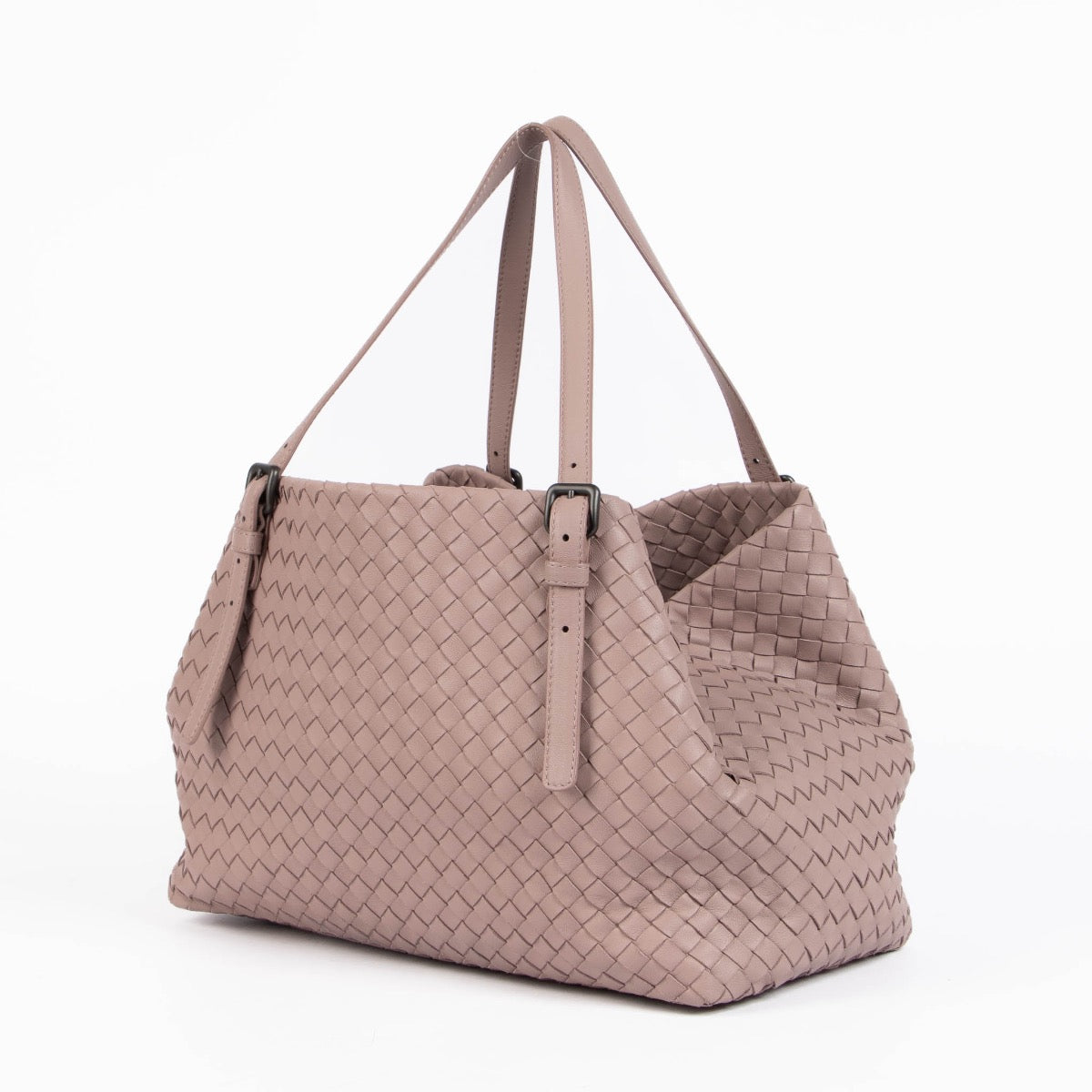 Authentic pre-loved Bottega Veneta Pink Intrecciato Cesta Tote Bag on Labellov.com