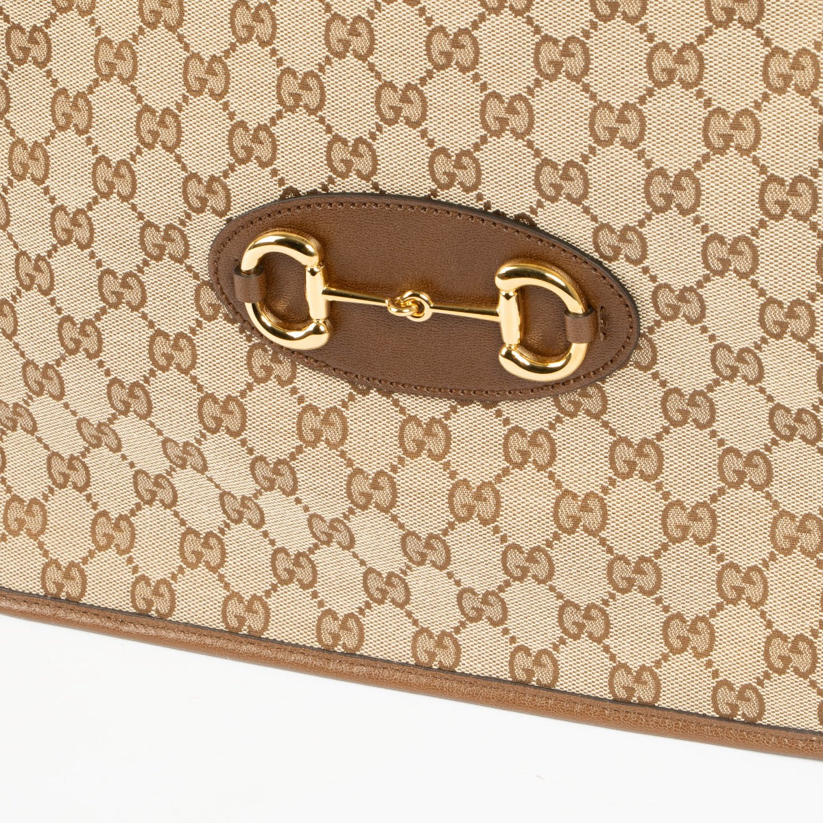 Authentic pre-loved Gucci GG Canvas Horsebit 1955 Tote Bag on Labellov.com