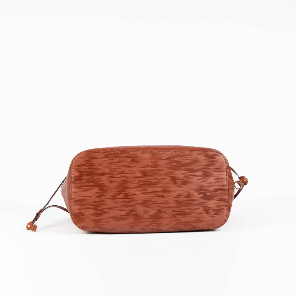 Authentic pre-loved Louis Vuitton Camel Epi Neverfull MM Shoulder Bag on Labellov.com