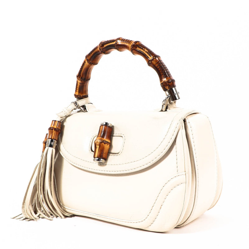 Buy an authentic second-hand Gucci White Bamboo 1947 Top Handle Bag in very good condition at Labellov in Antwerp.